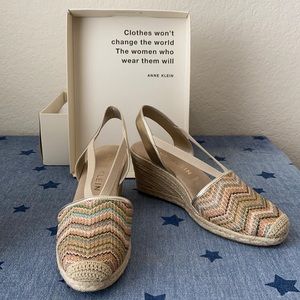 Anne Klein Akabril Tan Multi Espadrille sz 10 EUC